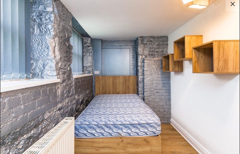 Flat Leazes Terrace in Newcastle upon Tyne