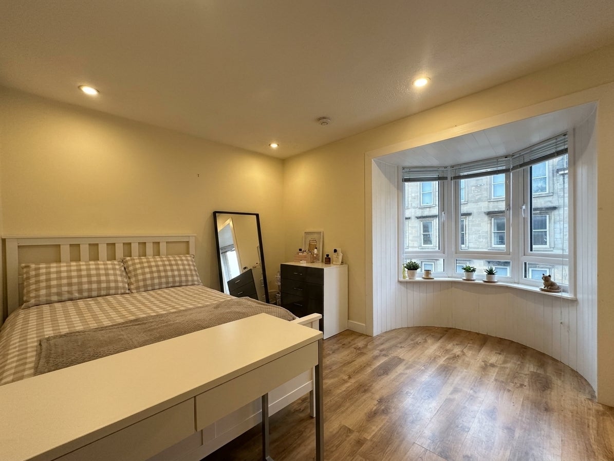 Flat Elderslie Street in Glasgow