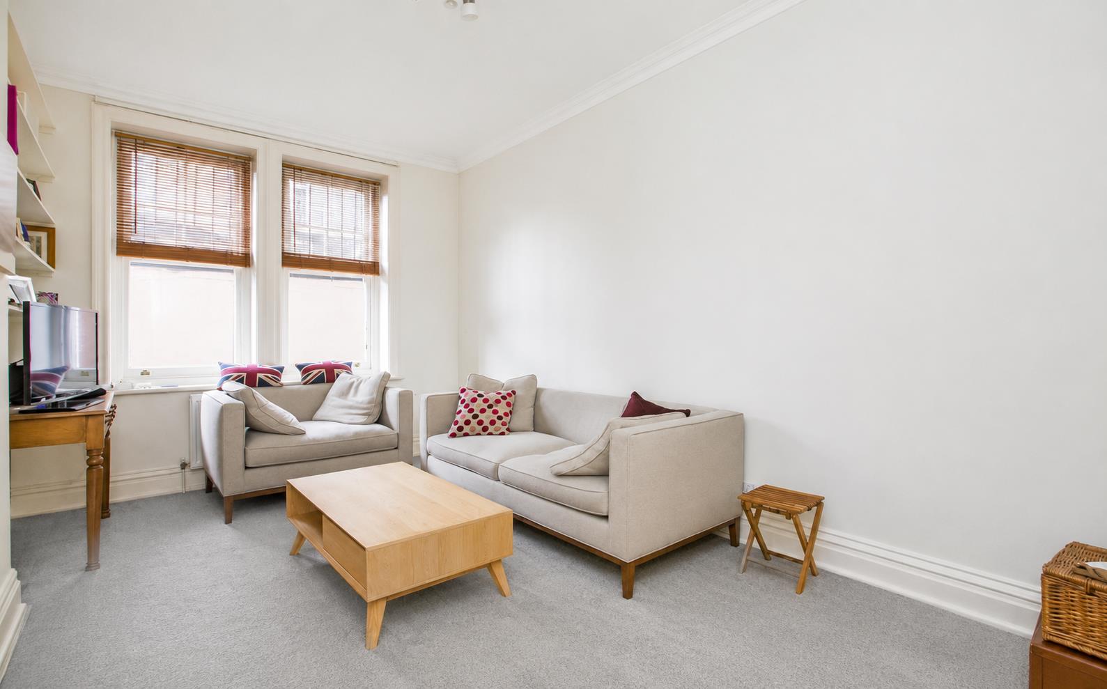 Flat Devonshire Terrace in City of Westminster