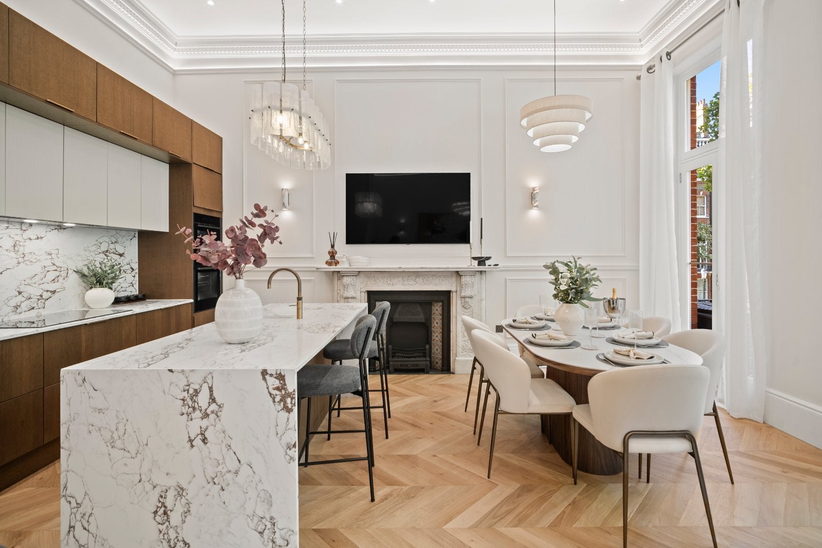 Flat Nevern Square in Greater London