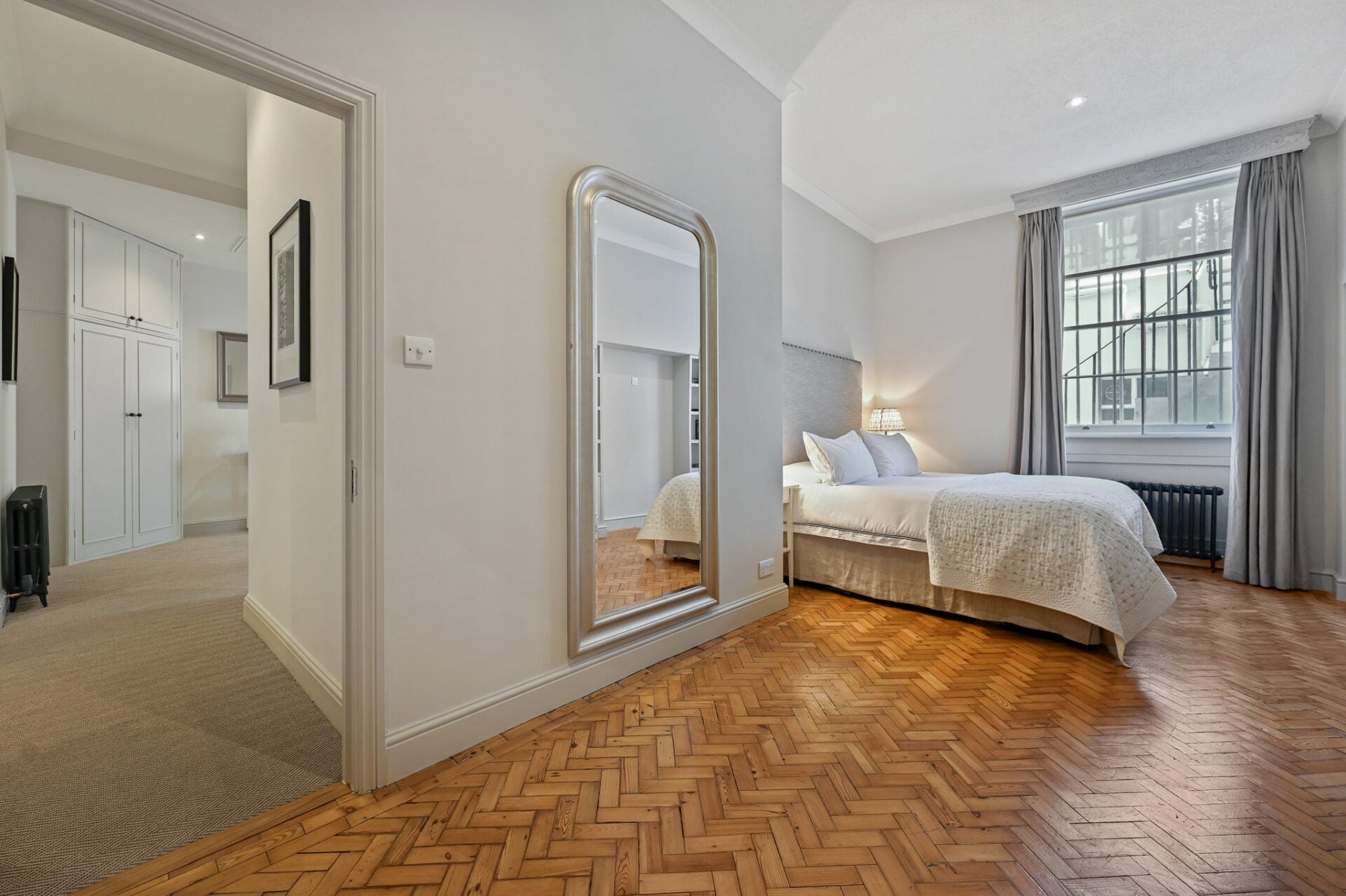 Flat Harley Street in City of Westminster