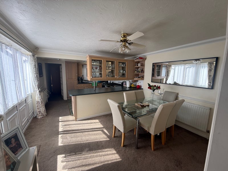 Room Malgraves Place in Basildon