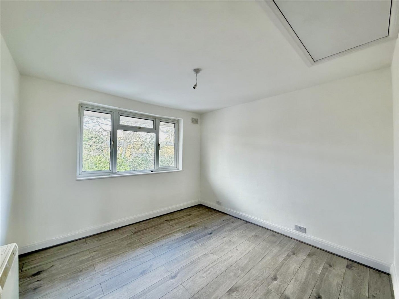 Flat Alfred Road in Greater London