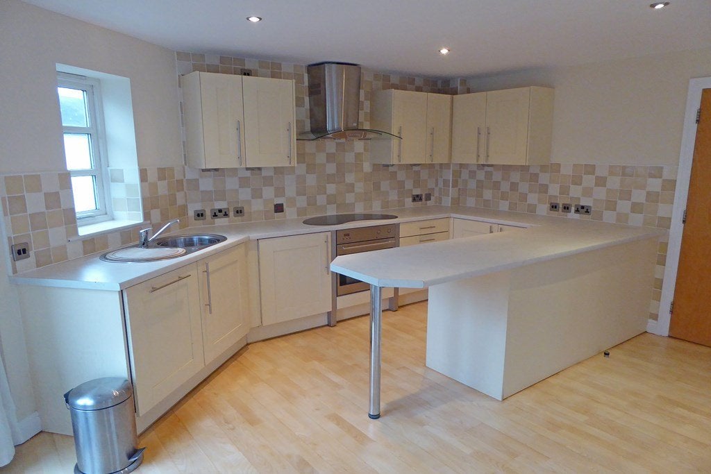 Flat Willes Road in Royal Leamington Spa