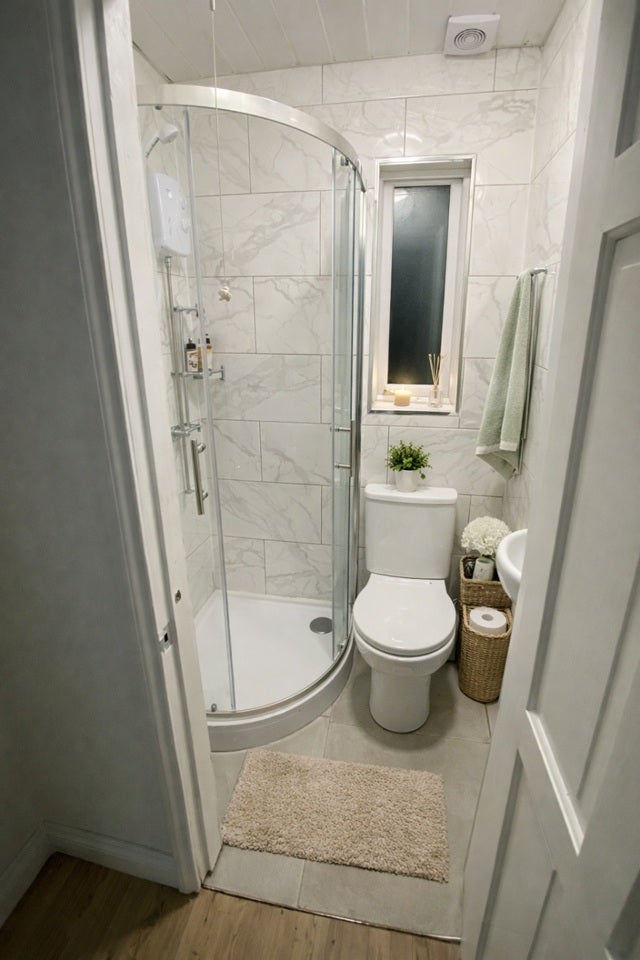 Room Albert Road in Wyre Forest