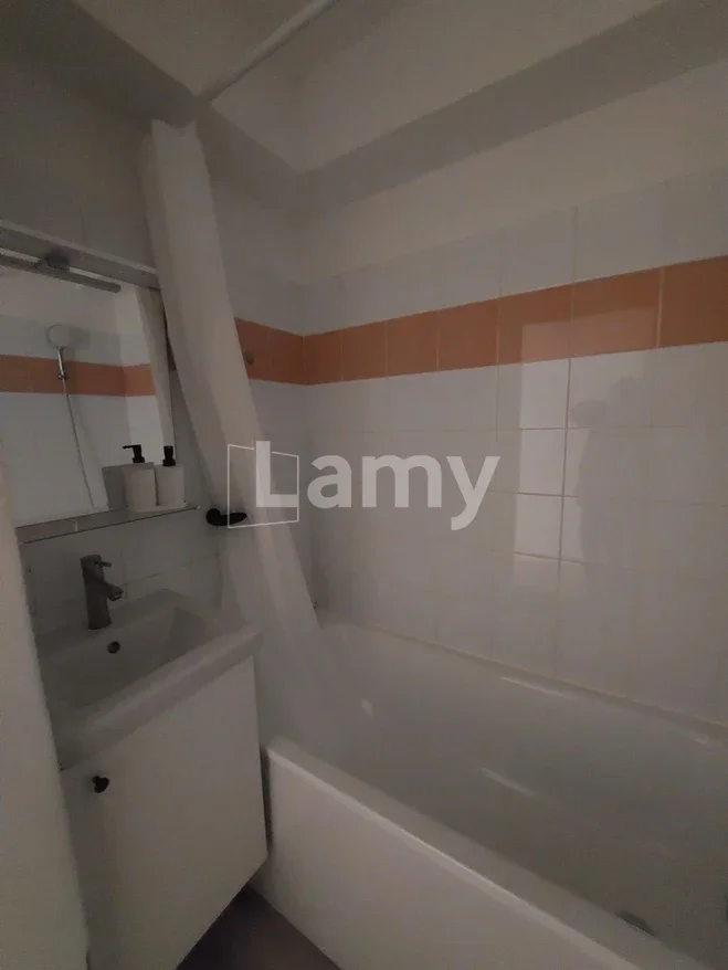 Appartement Rue Bourdaloue à Nîmes