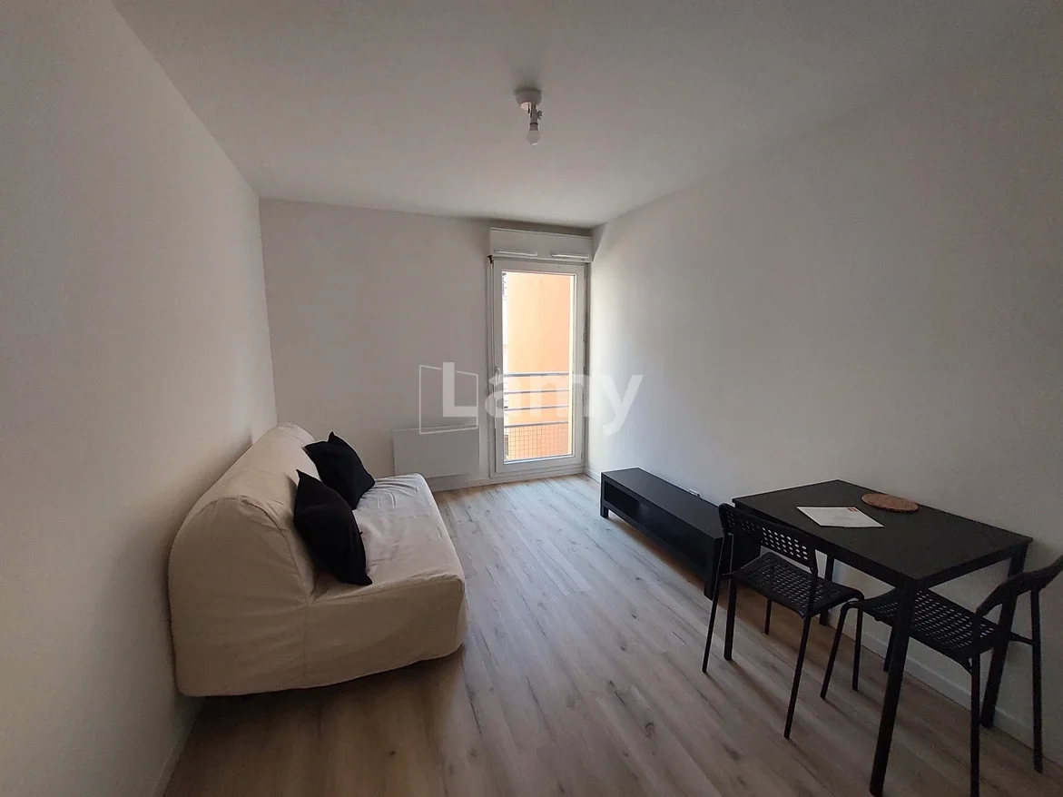Appartement Rue Bourdaloue à Nîmes