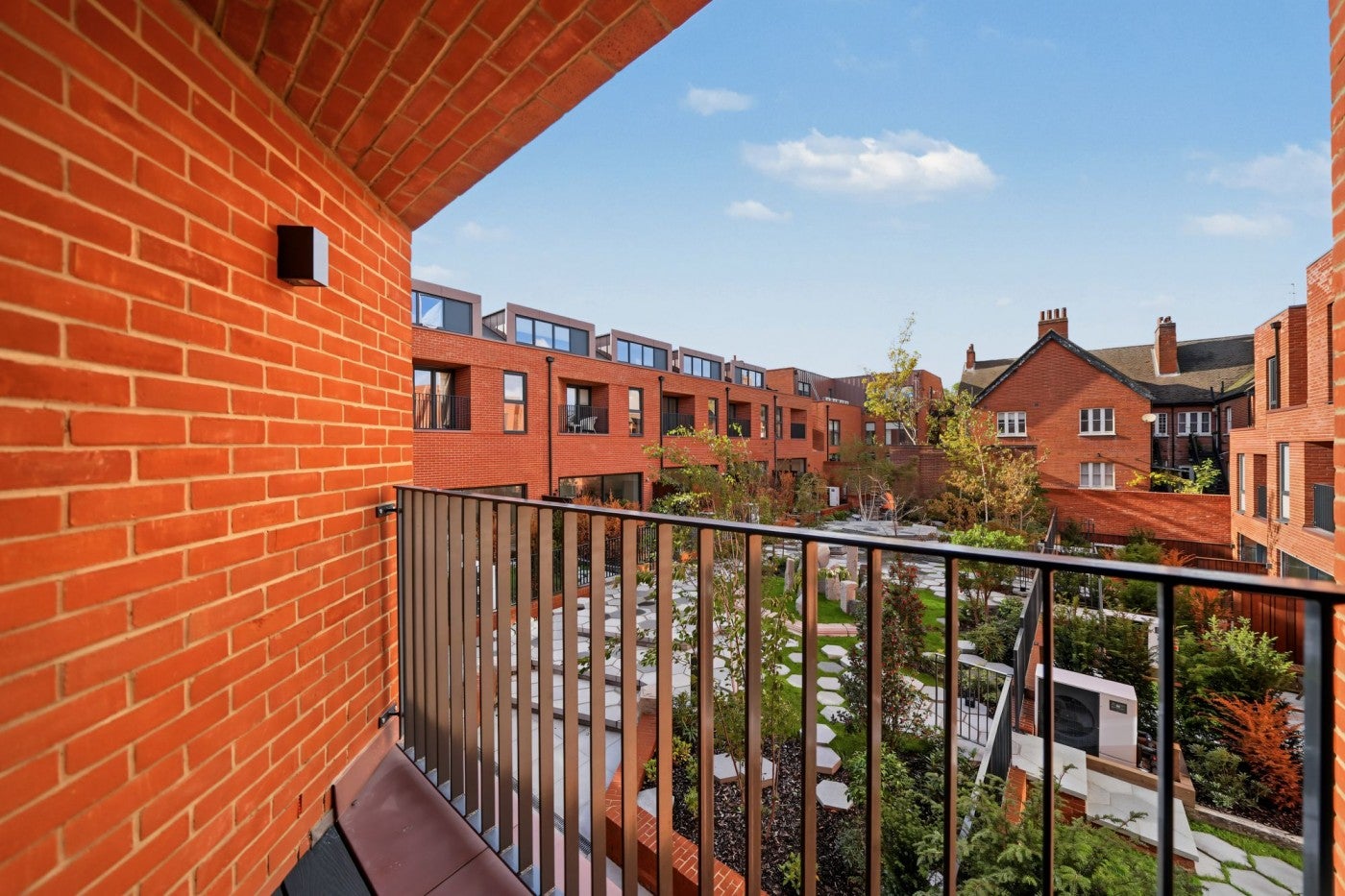 Flat Tottenham Lane in Greater London
