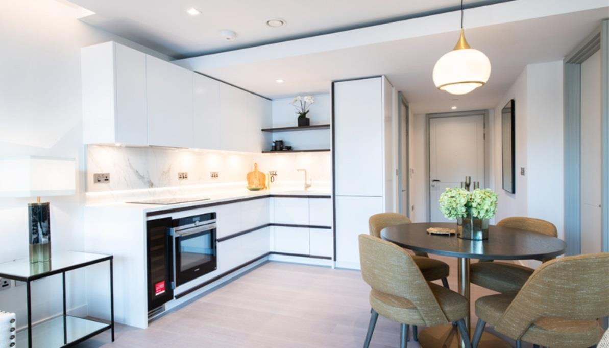 Flat Edgware Road in London