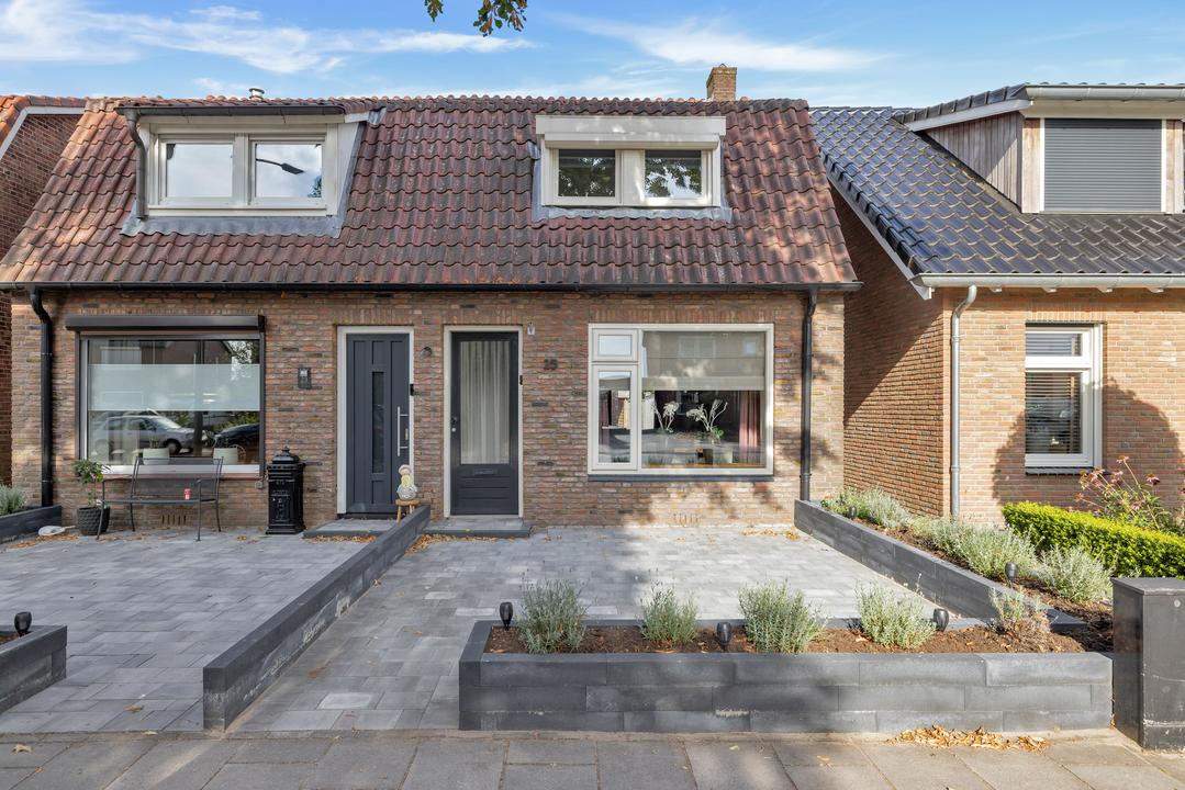 Hoofdstraat 25 in Overdinkel