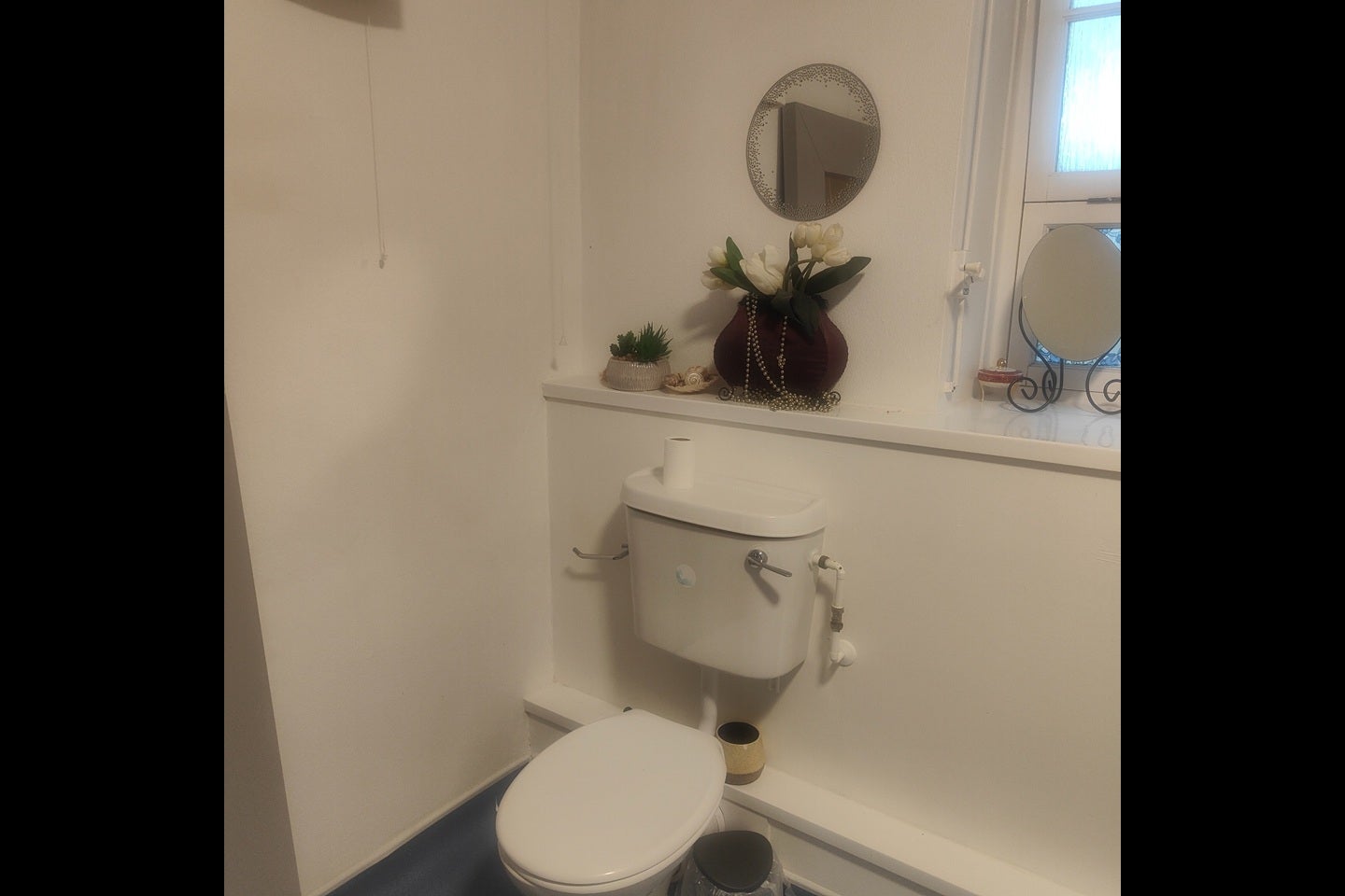 Room Dolland Street in Greater London