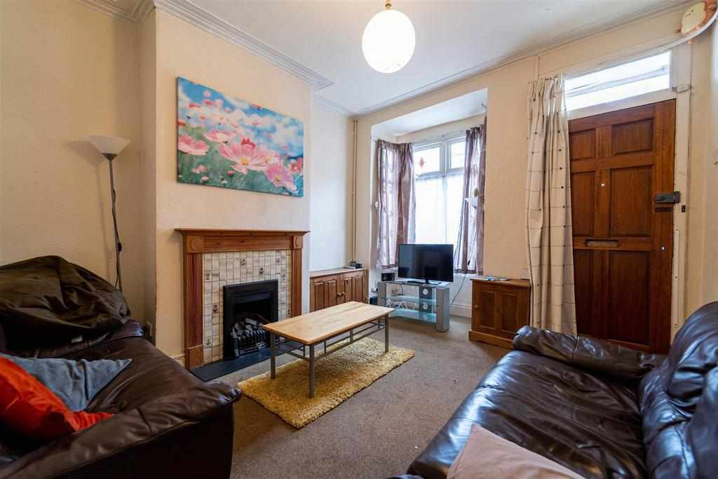 Flat Dawlish Road in Birmingham