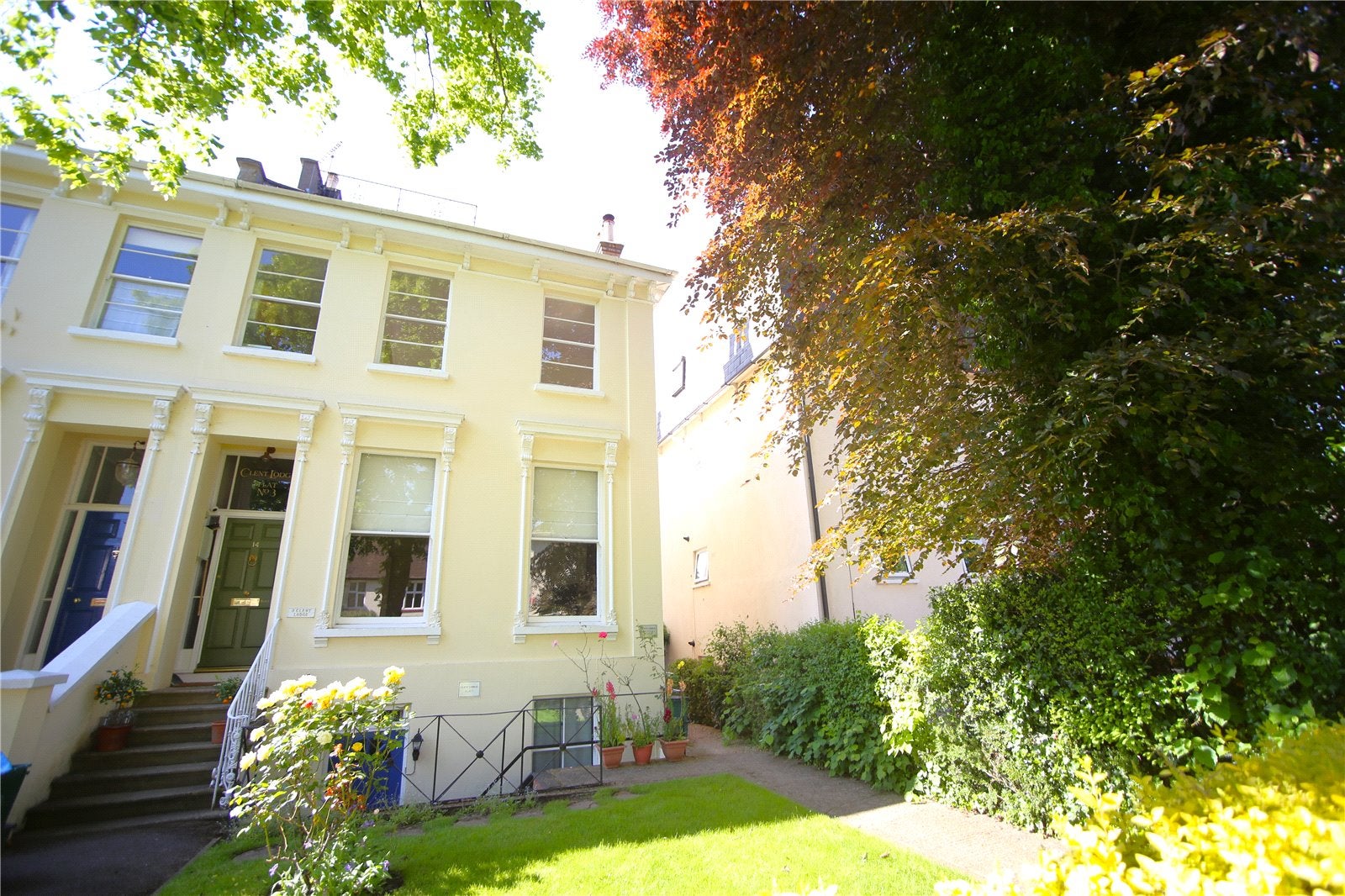 Flat Cranham Road in Cheltenham