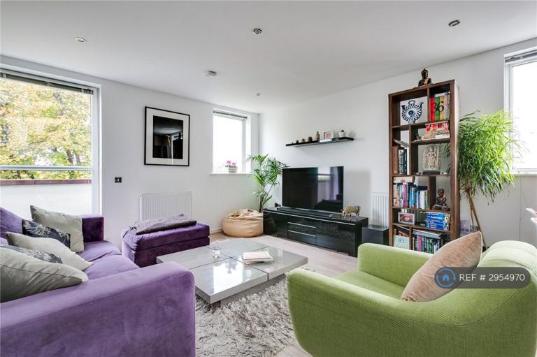 Flat Old Devonshire Road in Greater London