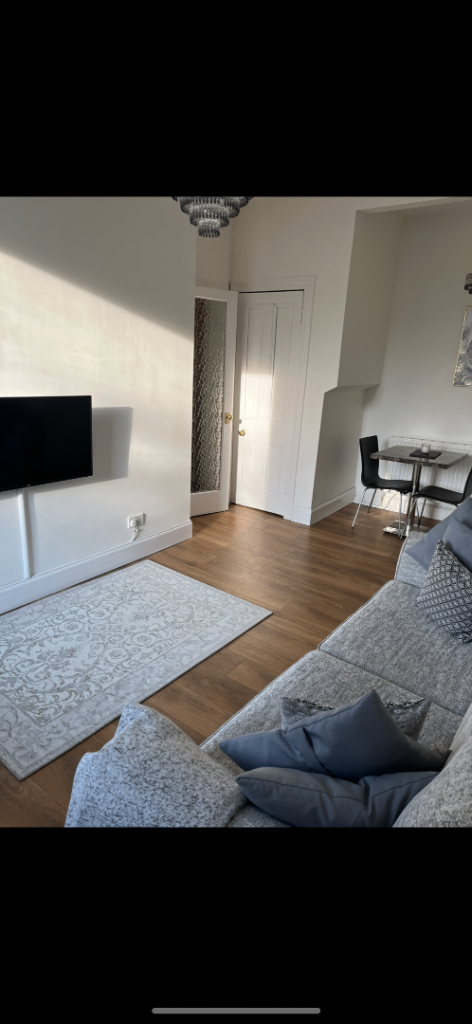 Flat Dundee Terrace in City of Edinburgh