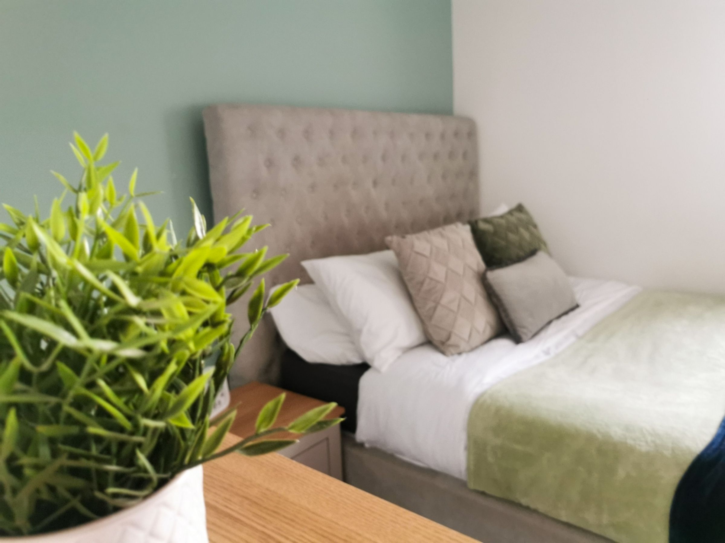 Room Hungerford Road in Crewe