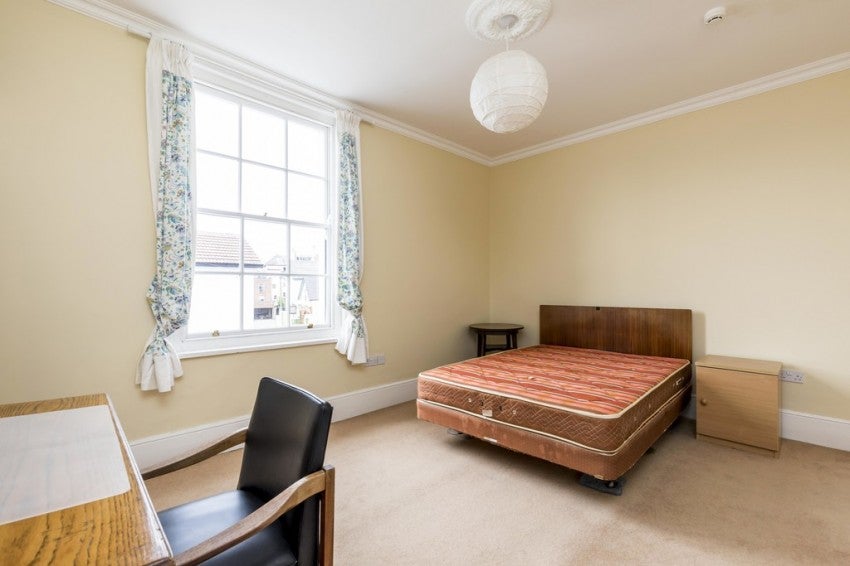 Flat Netley Road in Portsmouth
