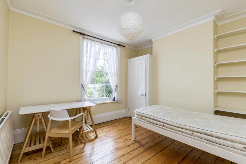Flat Netley Road in Portsmouth