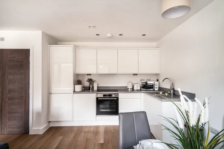 Flat Talbot Road in Trafford