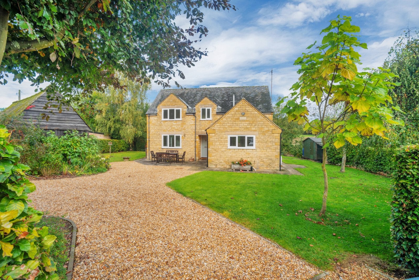 House Oakley Road in Great Oakley