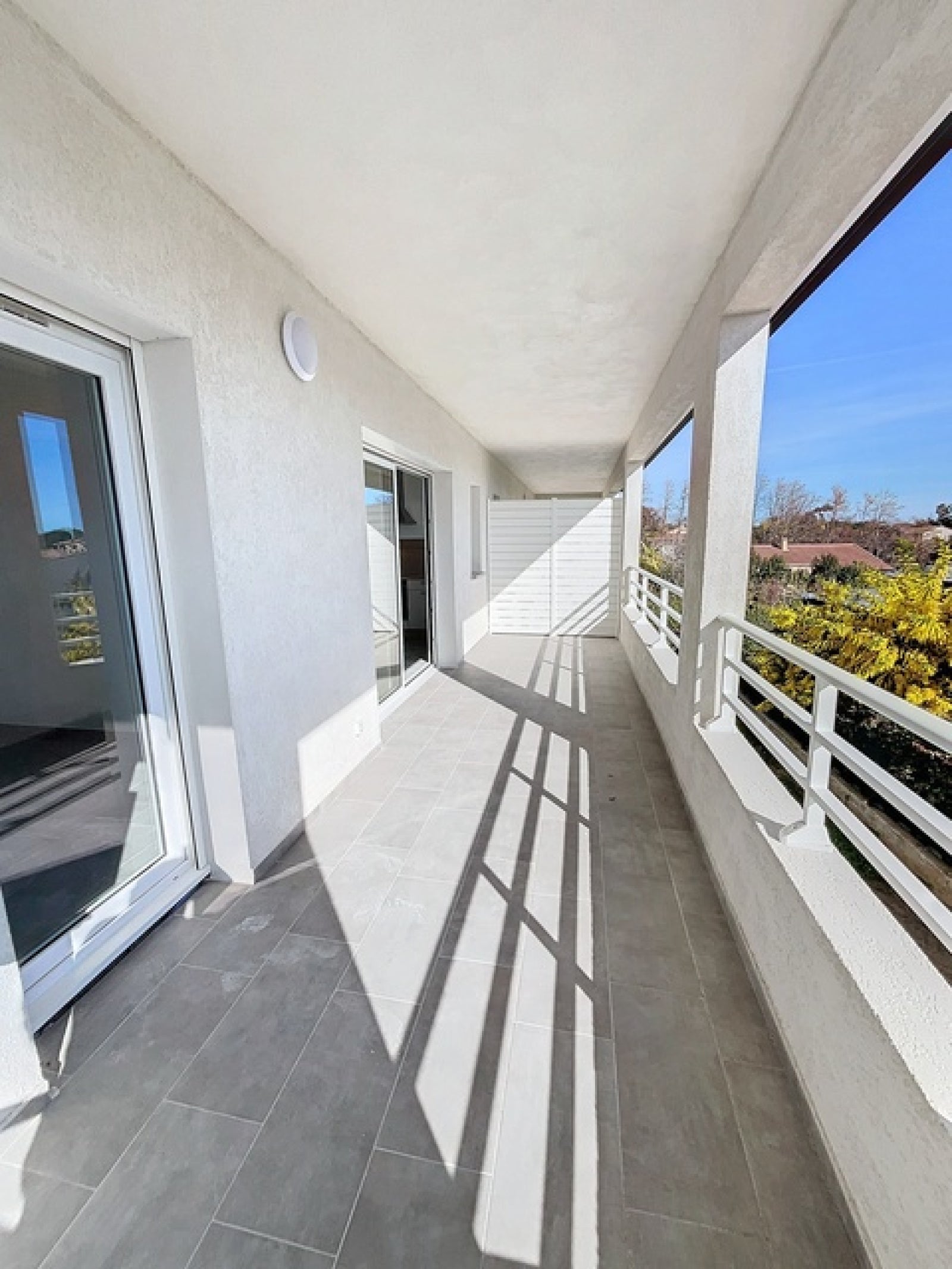 Flat T 10 in Santa-Lucia-di-Moriani