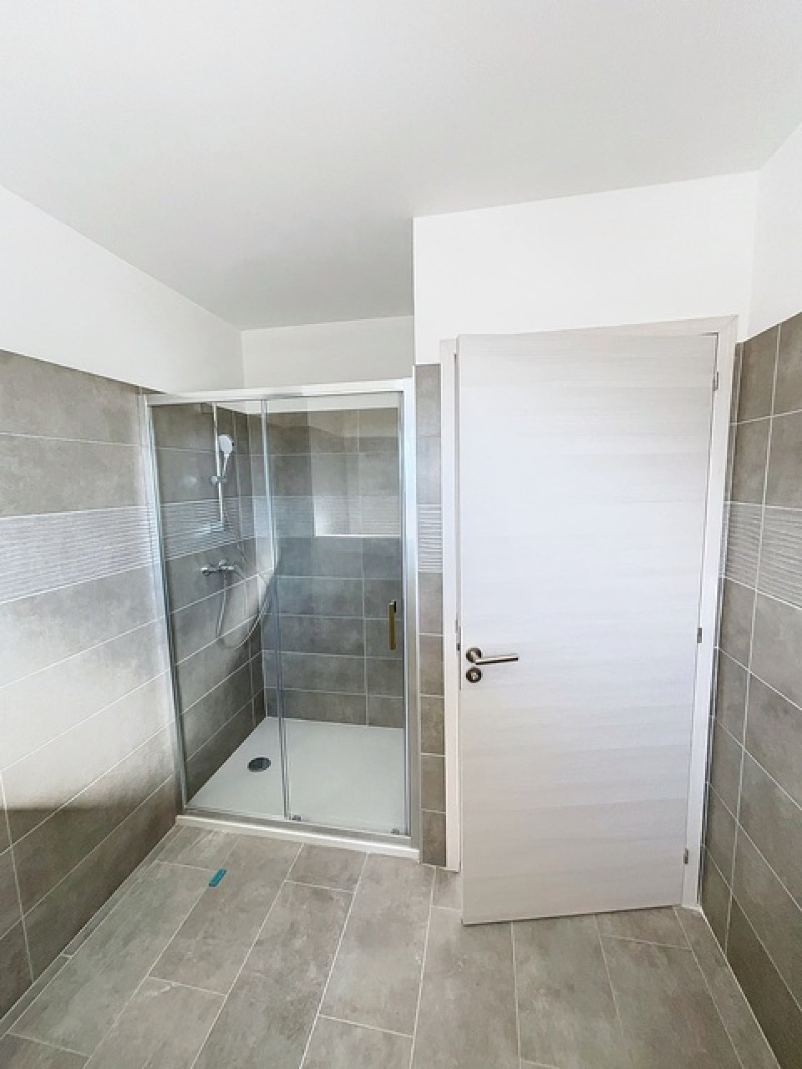 Flat T 10 in Santa-Lucia-di-Moriani