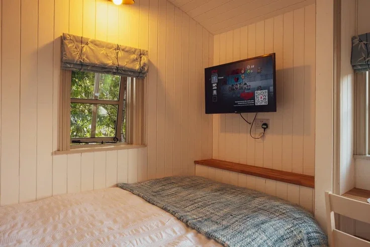 Room West Lane in Nolton Haven