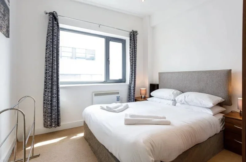 Room York Place in City of Westminster