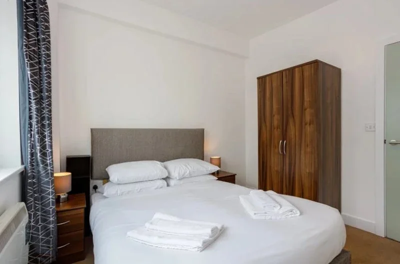 Room York Place in City of Westminster