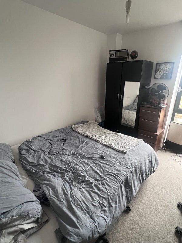 Room Lindfield Street in Greater London