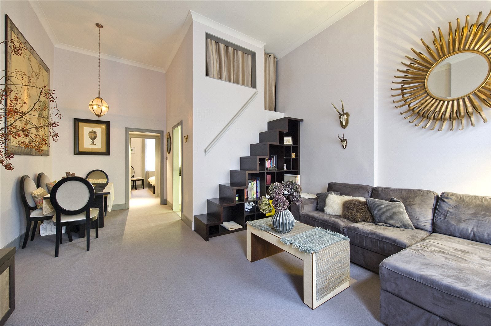 Flat Nevern Square in Greater London