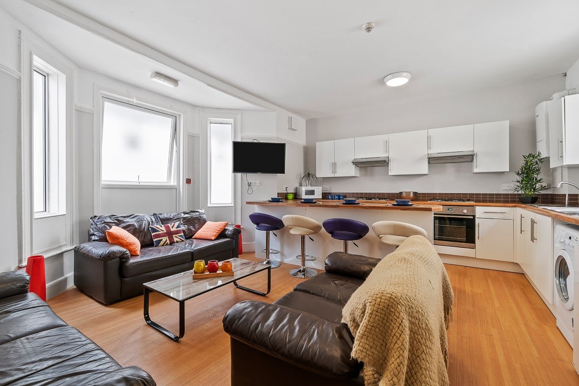 Flat Bedford Terrace in Plymouth