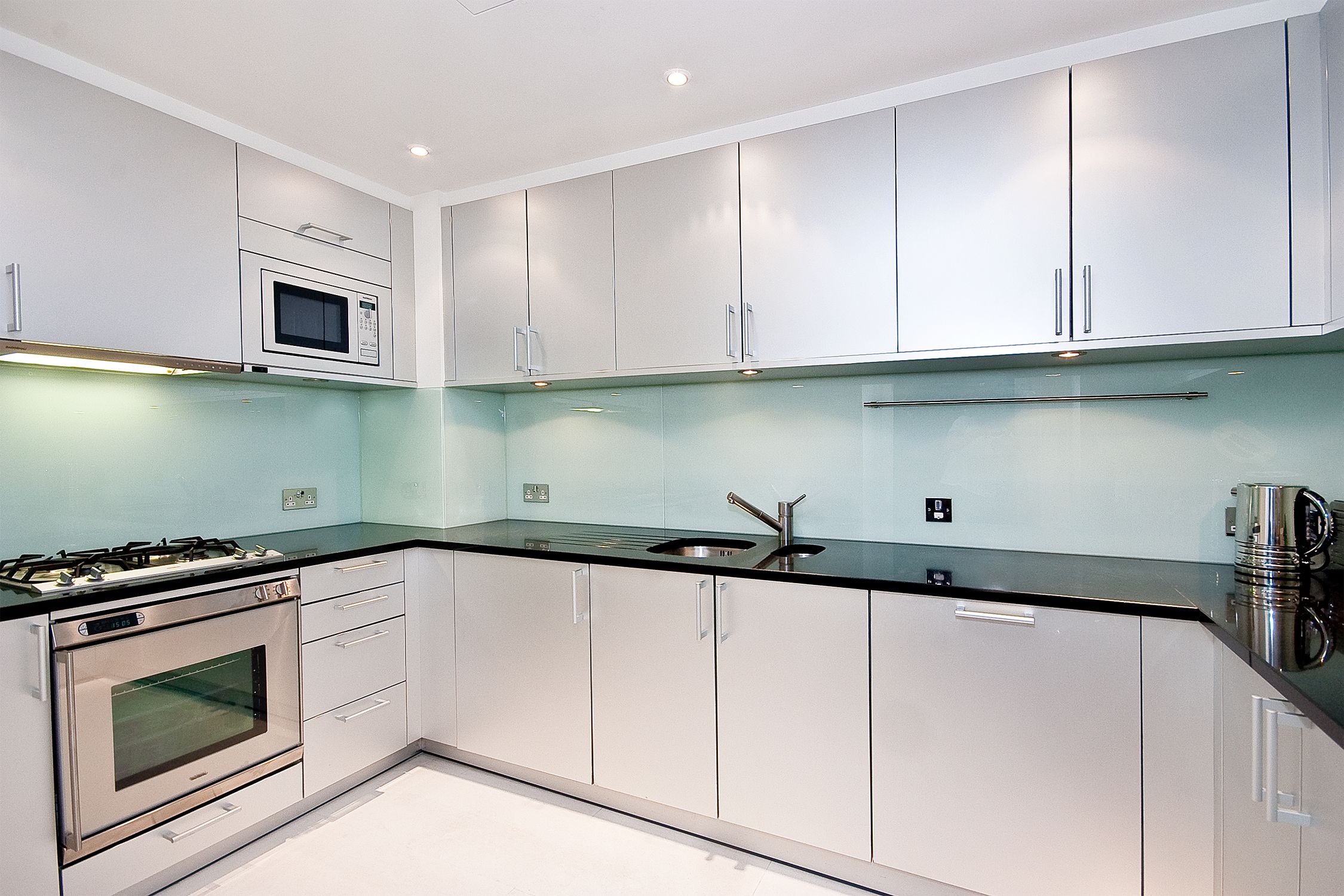 Flat Knightsbridge in City of Westminster