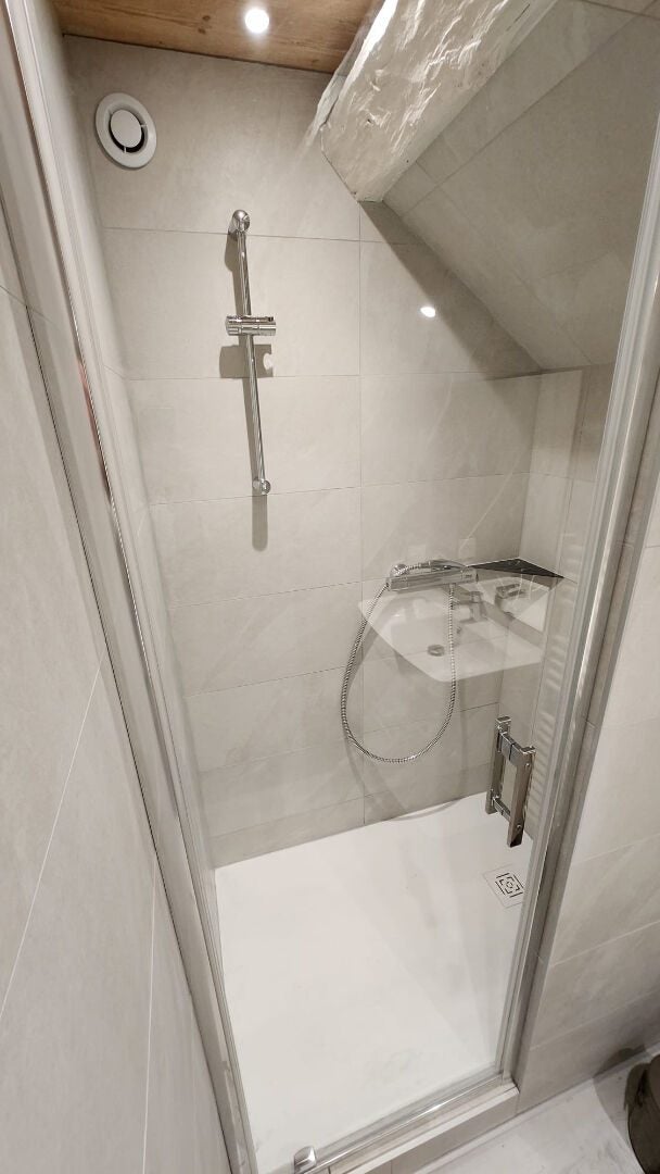 Appartement D 990 à Gilly-sur-Isère