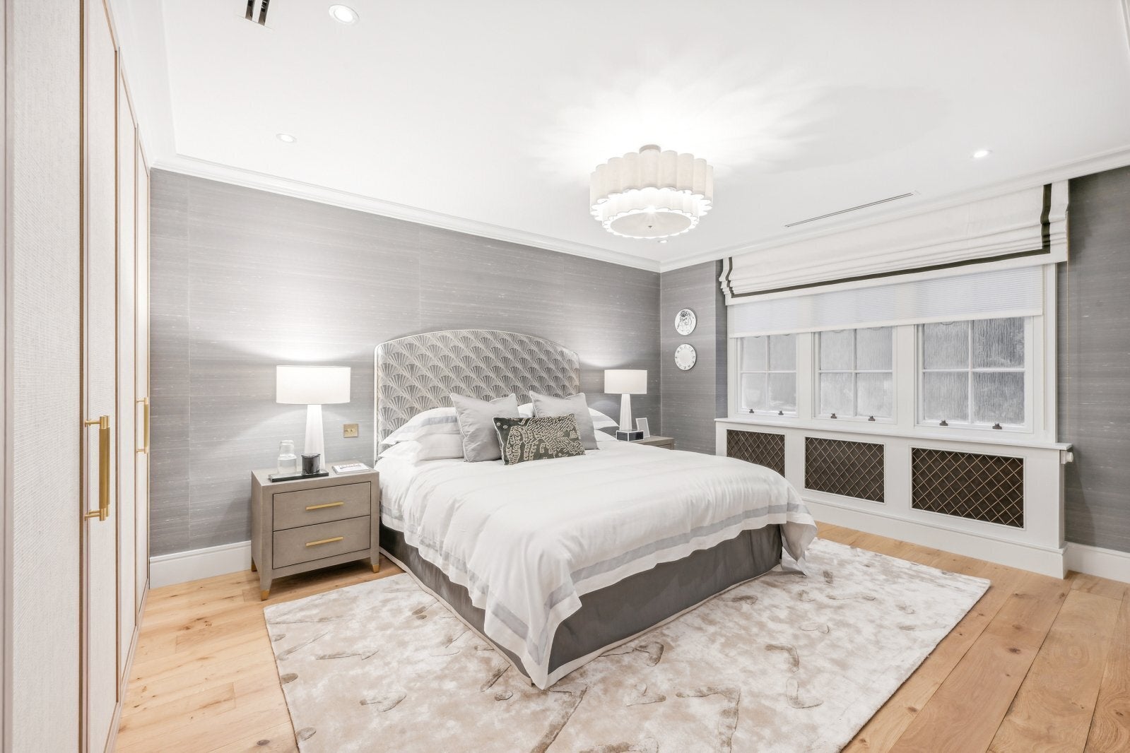Flat Upper Grosvenor Street in City of Westminster