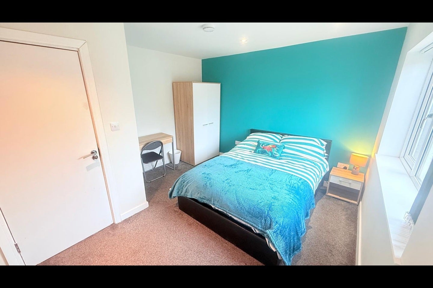 Room Watergall in Peterborough
