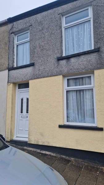 House Blaen-Y-Cwm Terrace in Blaenrhondda