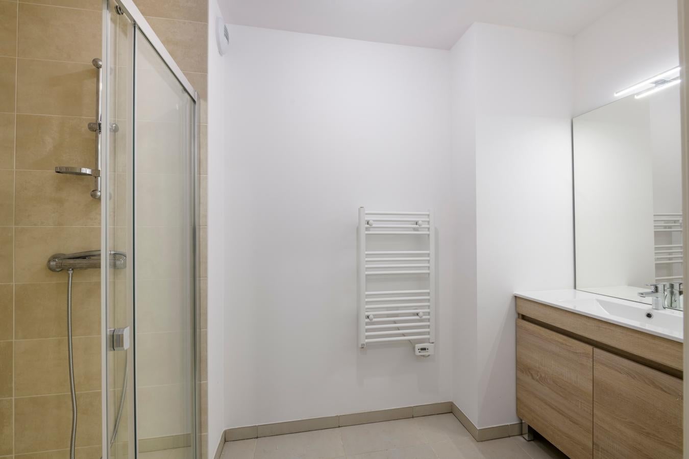 Flat Chemin de la Fortune in Arles