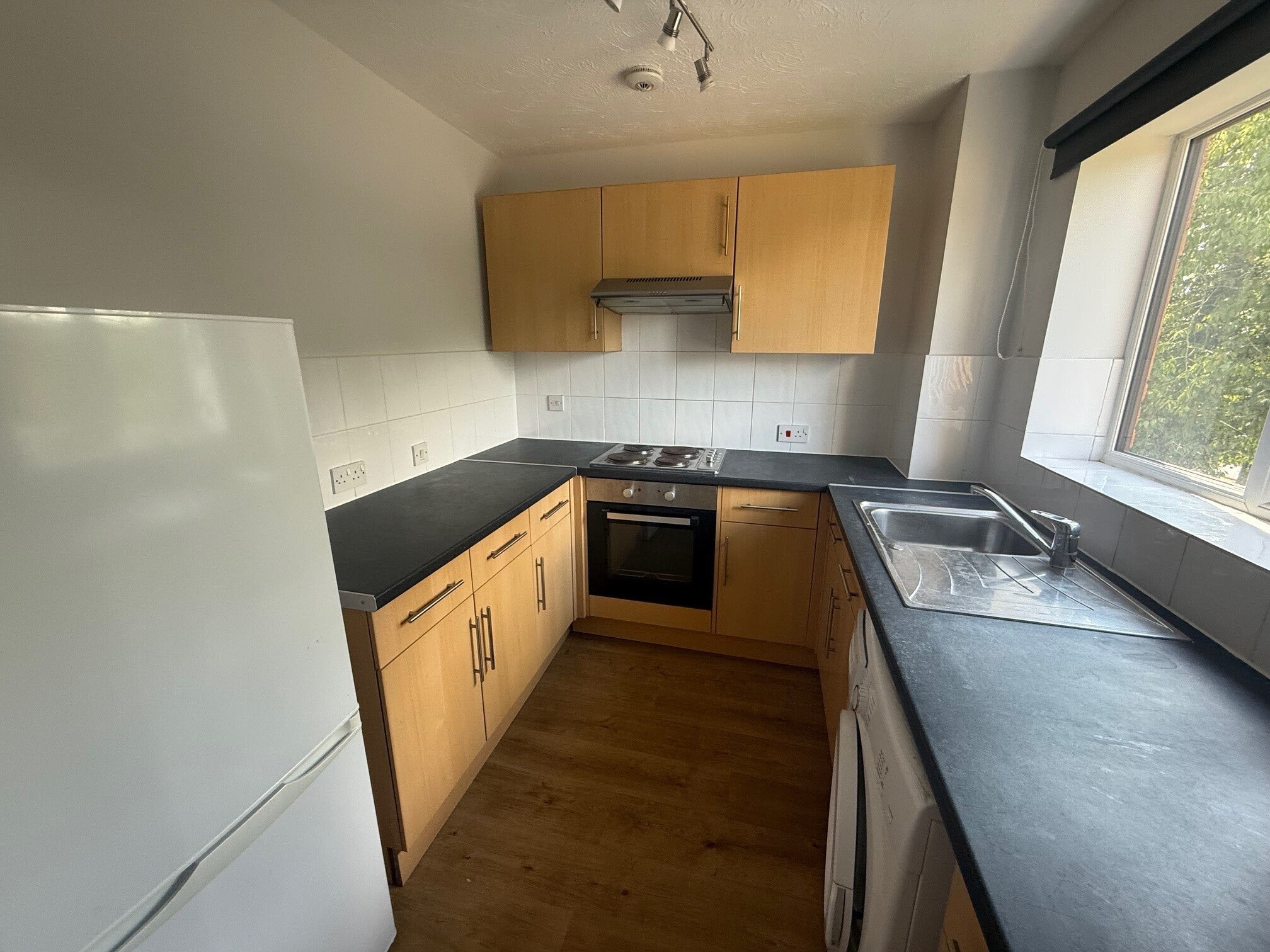 Flat Whitley Mead in Bristol
