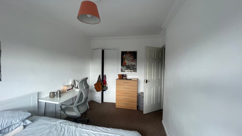Room Danesdale Road in Greater London
