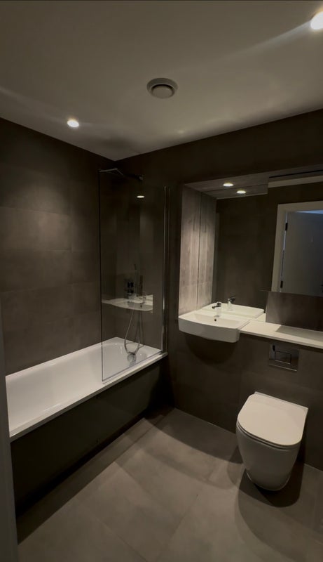 Room Silver Way in Birmingham
