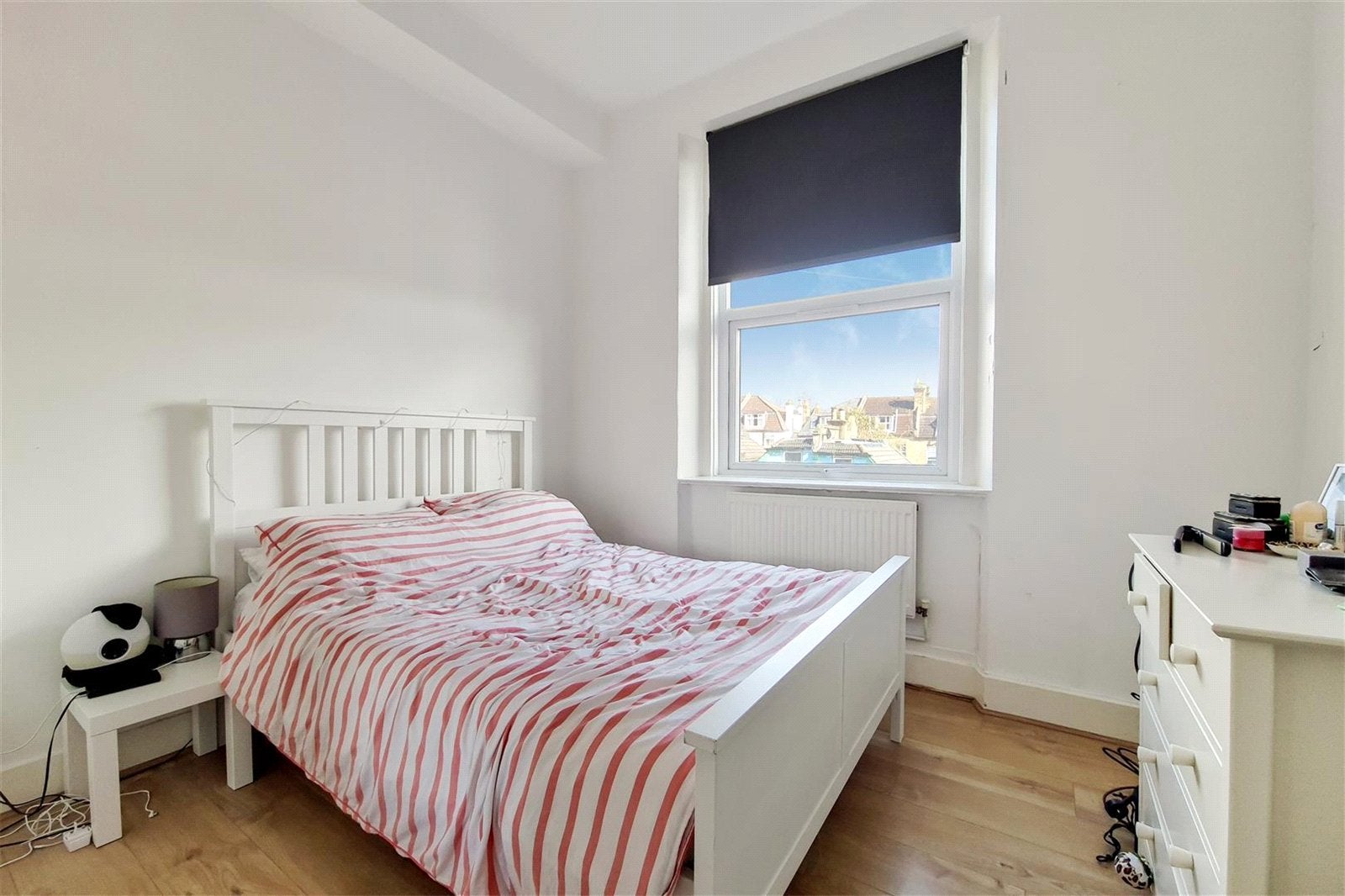 Flat Streatham High Road in Greater London
