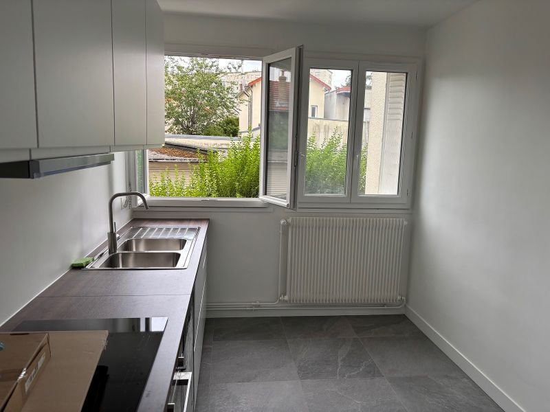 Appartement Rue Lucien Sampaix à Châtillon