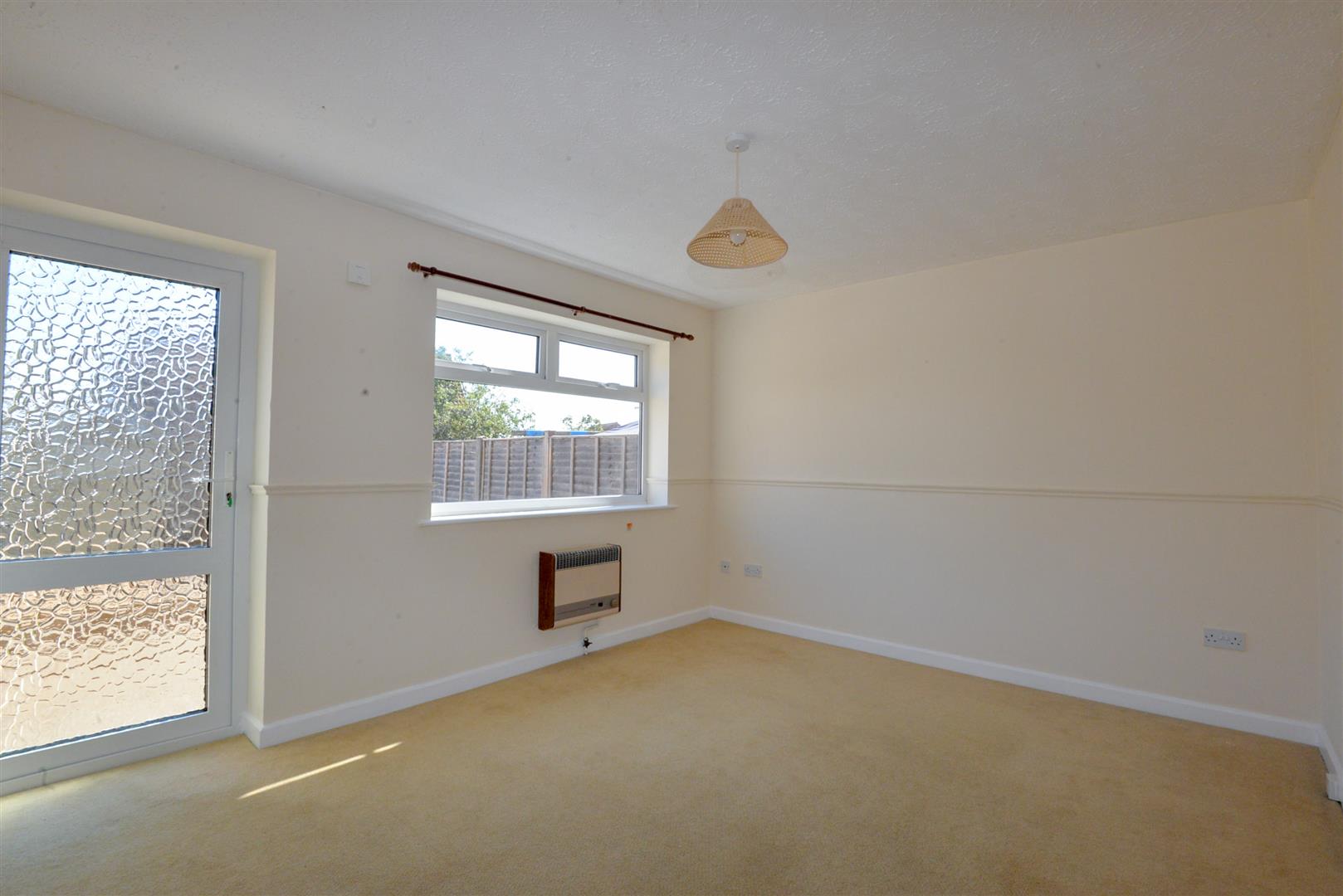 House Haggett Close in Bridgwater