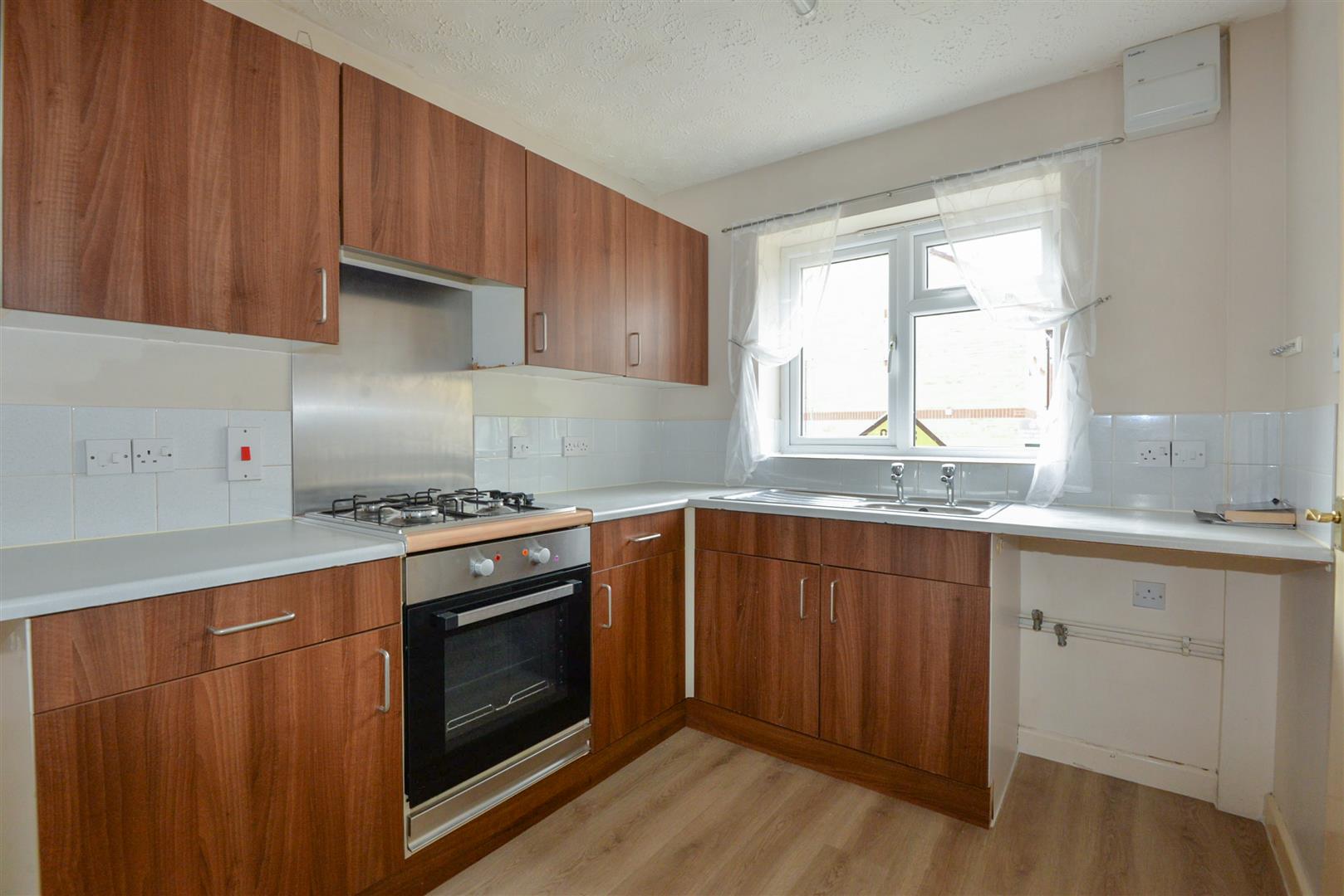 House Haggett Close in Bridgwater