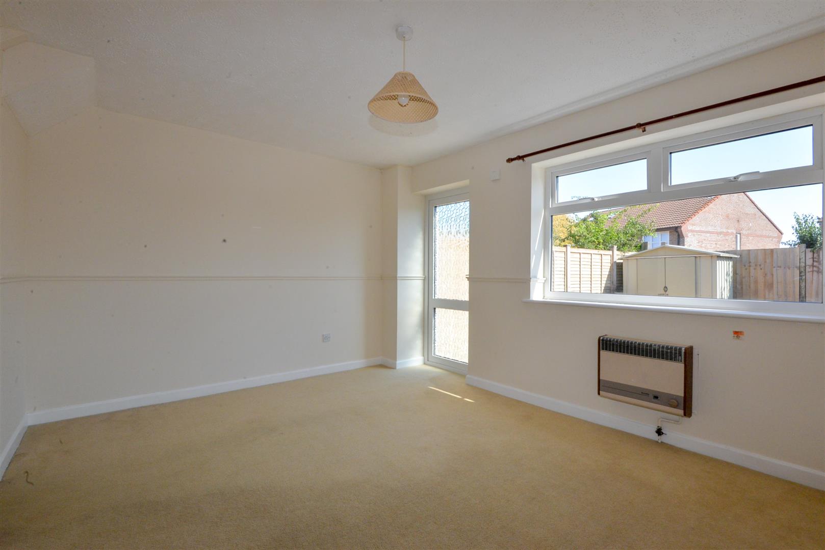 House Haggett Close in Bridgwater