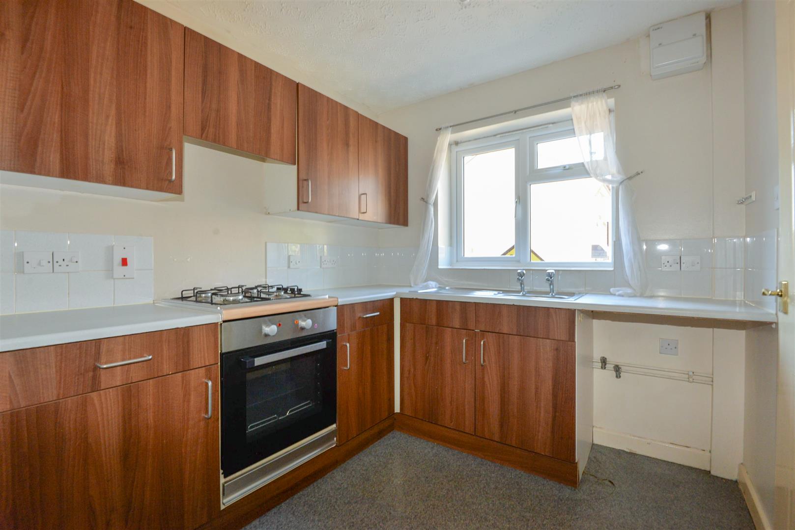 House Haggett Close in Bridgwater