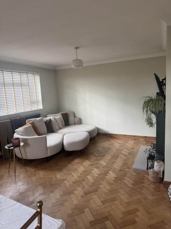 Room Hartington Road in Greater London
