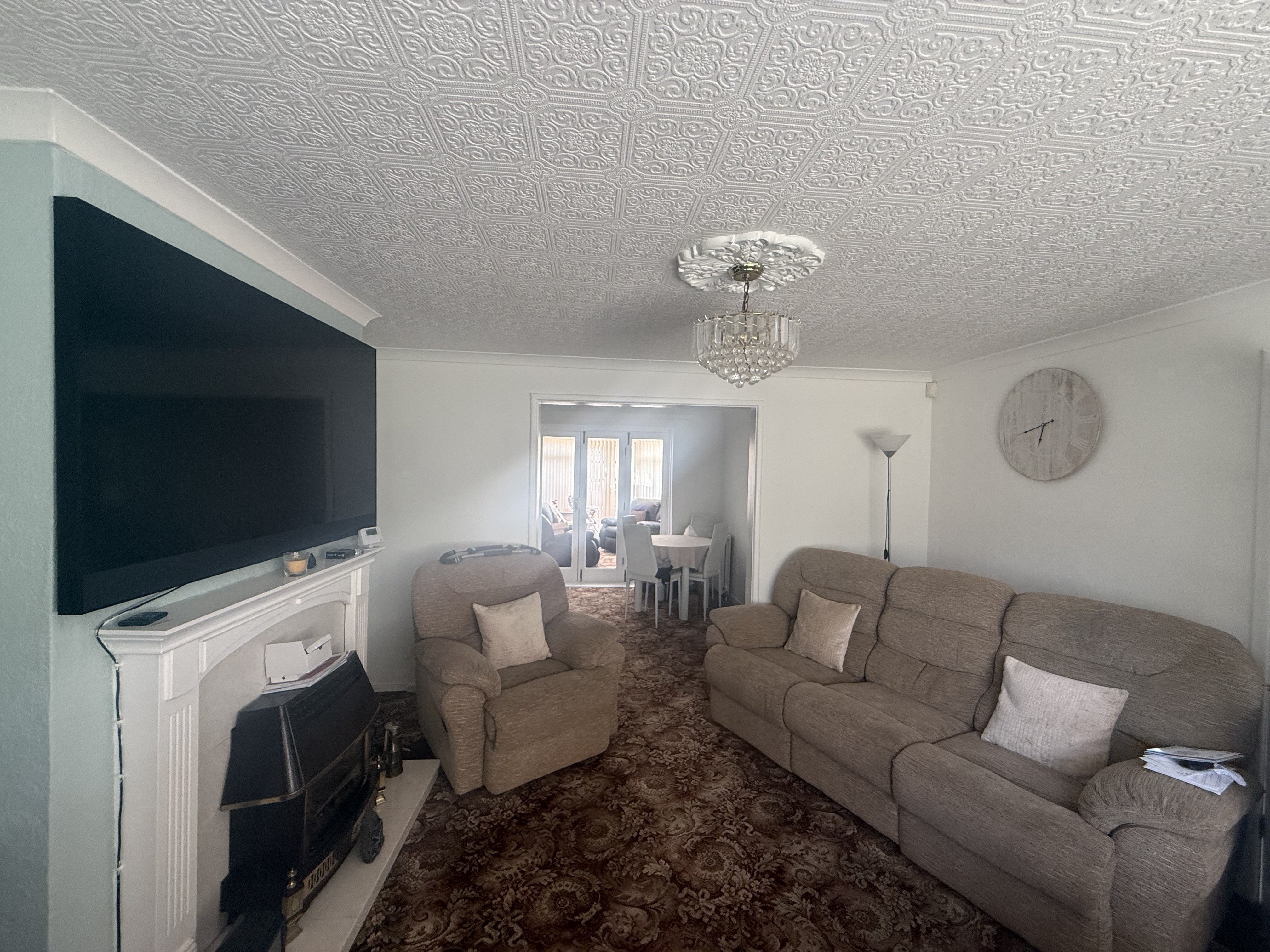 House Market Close in Shirebrook