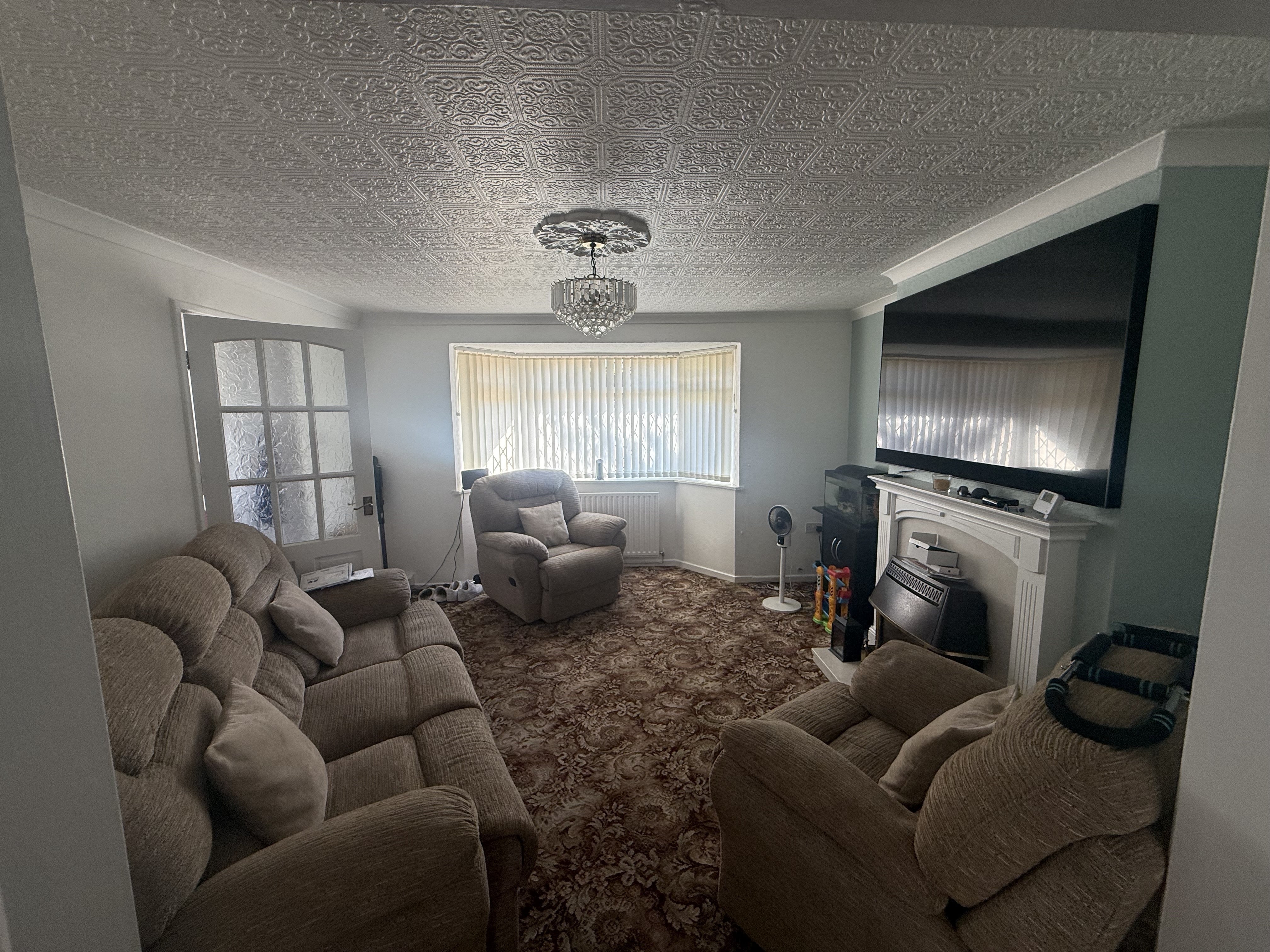 House Market Close in Shirebrook